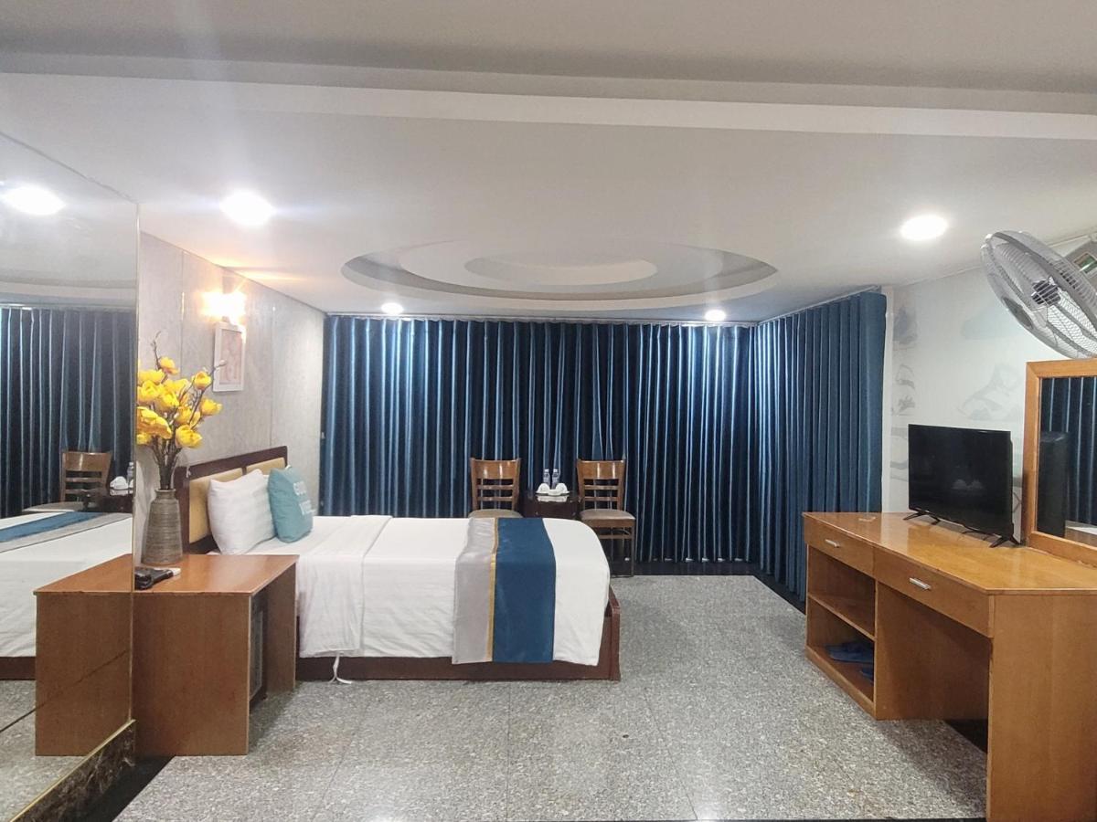 Hoa De Nhat Hotel- San Bay Tan Son Nhat Хошимин Екстериор снимка