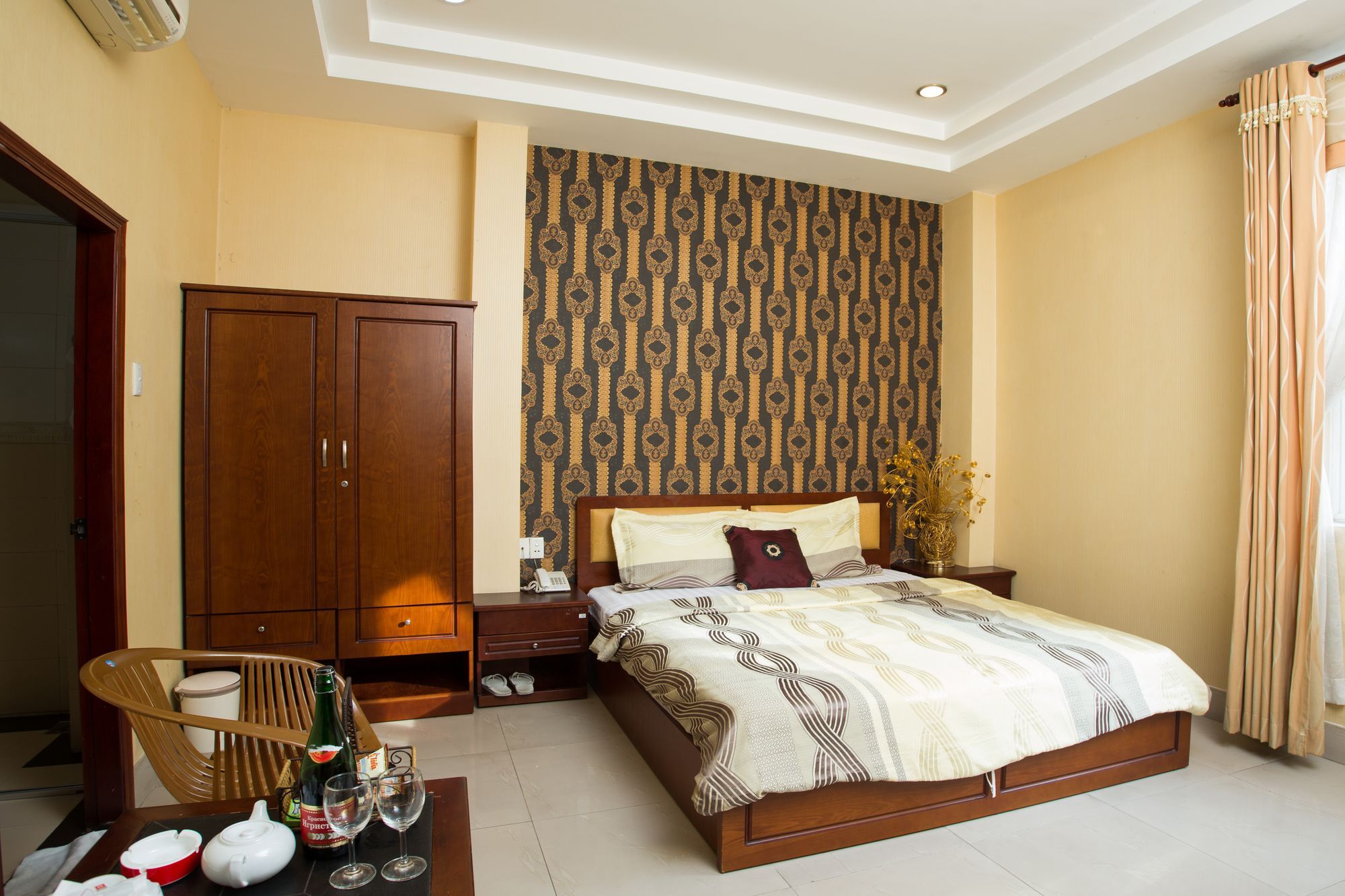Hoa De Nhat Hotel- San Bay Tan Son Nhat Хошимин Екстериор снимка